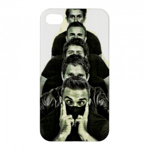 http://www.starsonstuff.com/10793-thickbox/take-that-iphone-4-4s-ios-5-case.jpg
