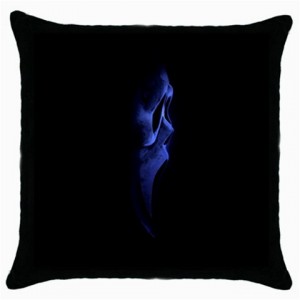 http://www.starsonstuff.com/11427-thickbox/scream-cushion-cover.jpg