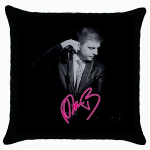 http://www.starsonstuff.com/11464-thickbox/plan-b-cushion-cover.jpg