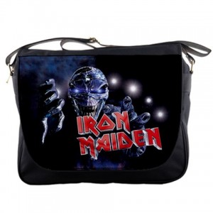 http://www.starsonstuff.com/11508-thickbox/iron-maiden-eddie-messenger-bag.jpg