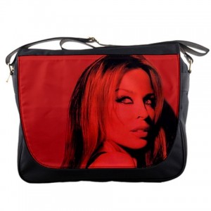 http://www.starsonstuff.com/11535-thickbox/kylie-minogue-messenger-bag.jpg