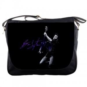 http://www.starsonstuff.com/11548-thickbox/bruce-springsteen-signature-messenger-bag.jpg