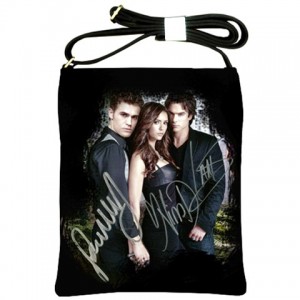 http://www.starsonstuff.com/12558-thickbox/the-vampire-diaries-shoulder-sling-bag.jpg