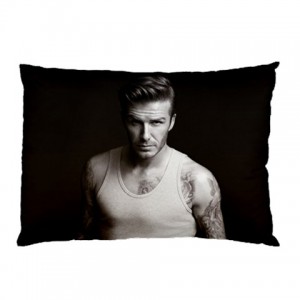 http://www.starsonstuff.com/12810-thickbox/david-beckham-pillow-case.jpg