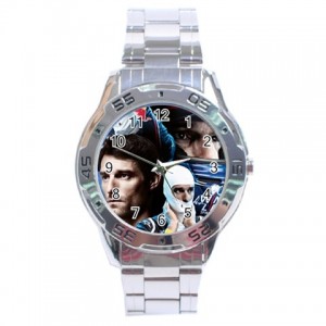 http://www.starsonstuff.com/14054-thickbox/mark-webber-mens-watch.jpg