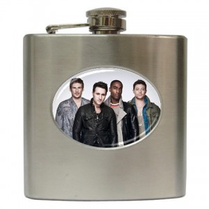 http://www.starsonstuff.com/1425-1742-thickbox/blue-6oz-hip-flask.jpg