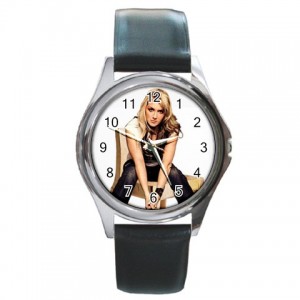 http://www.starsonstuff.com/1426-1743-thickbox/cascada-silver-tone-round-metal-watch.jpg