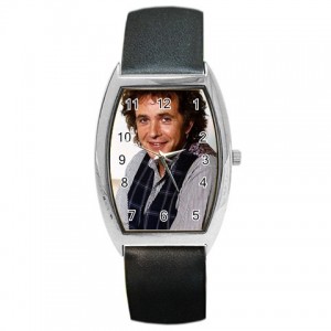 http://www.starsonstuff.com/1432-1748-thickbox/david-essex-high-quality-barrel-style-watch.jpg