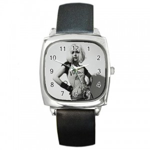 http://www.starsonstuff.com/14671-thickbox/debbie-harry-blondie-silver-tone-square-metal-watch.jpg