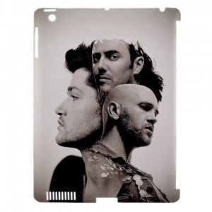 http://www.starsonstuff.com/14771-thickbox/the-script-danny-o-donoghue-apple-ipad-3-4-case-fully-compatible-with-smart-cover.jpg