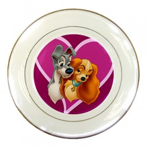 http://www.starsonstuff.com/14940-thickbox/disney-lady-and-the-tramp-porcelain-plate.jpg