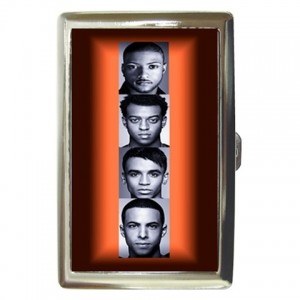 http://www.starsonstuff.com/15175-thickbox/jls-cigarette-money-case.jpg