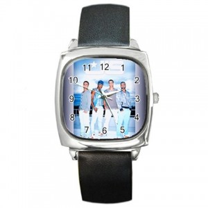 http://www.starsonstuff.com/15182-thickbox/jls-silver-tone-square-metal-watch.jpg