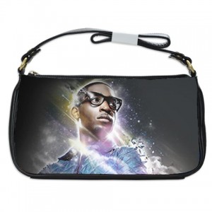 http://www.starsonstuff.com/1551-1858-thickbox/tinie-tempah-shoulder-clutch-bag.jpg