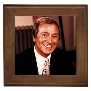 http://www.starsonstuff.com/15565-thickbox/des-o-connor-framed-tile.jpg