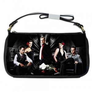 http://www.starsonstuff.com/15721-thickbox/ncis-shoulder-clutch-bag.jpg