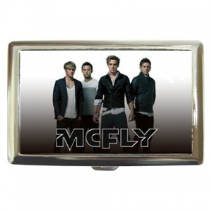http://www.starsonstuff.com/15819-thickbox/mcfly-cigarette-money-case.jpg
