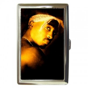http://www.starsonstuff.com/15821-thickbox/2-pac-cigarette-money-case.jpg