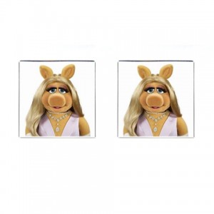 http://www.starsonstuff.com/15863-thickbox/the-muppets-miss-piggy-cufflinks-square.jpg