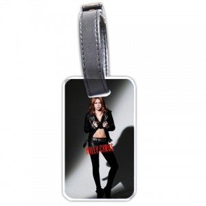http://www.starsonstuff.com/15913-thickbox/miley-cyrus-double-sided-luggage-tag.jpg