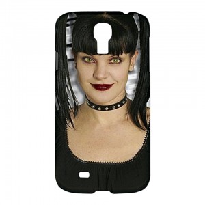 http://www.starsonstuff.com/16064-thickbox/ncis-abby-samsung-galaxy-s4-case.jpg