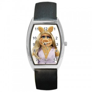 http://www.starsonstuff.com/16152-thickbox/the-muppets-miss-piggy-high-quality-barrel-style-watch.jpg