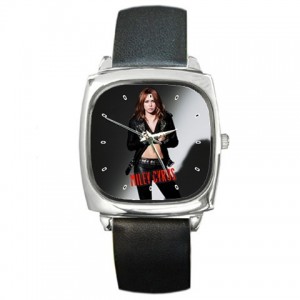http://www.starsonstuff.com/16178-thickbox/miley-cyrus-silver-tone-square-metal-watch.jpg
