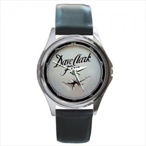 http://www.starsonstuff.com/16424-thickbox/the-dave-clark-five-silver-tone-round-metal-watch.jpg