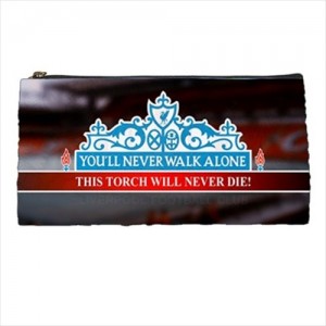 http://www.starsonstuff.com/16883-thickbox/liverpool-football-club-high-quality-pencil-case.jpg