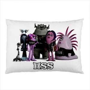 http://www.starsonstuff.com/17471-thickbox/monsters-university-hss-pillow-case.jpg