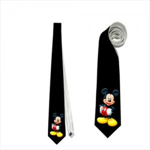 http://www.starsonstuff.com/17653-thickbox/disney-mickey-mouse-necktie.jpg