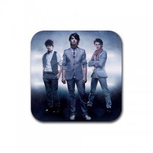 http://www.starsonstuff.com/177-243-thickbox/the-jonas-brothers-rubber-coaster.jpg