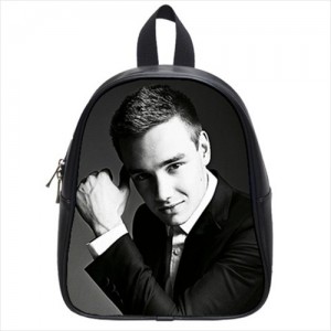 http://www.starsonstuff.com/17732-thickbox/one-direction-liam-school-bag-small.jpg