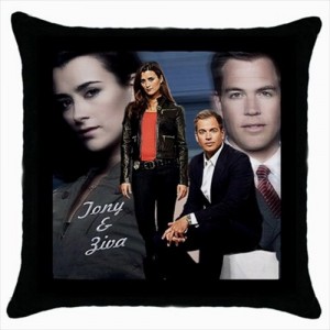 http://www.starsonstuff.com/17798-thickbox/ncis-tony-and-ziva-cushion-cover.jpg