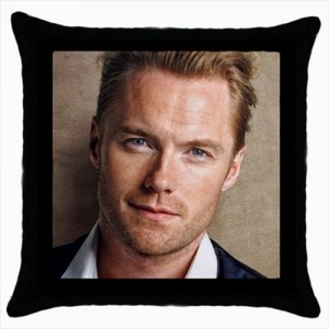 http://www.starsonstuff.com/18141-thickbox/ronan-keating-cushion-cover.jpg