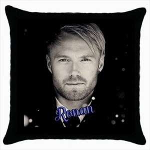 http://www.starsonstuff.com/18142-thickbox/ronan-keating-cushion-cover.jpg