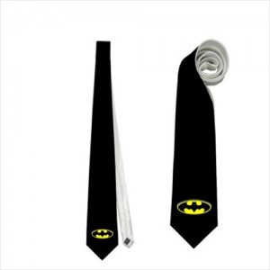 http://www.starsonstuff.com/18345-thickbox/batman-necktie.jpg