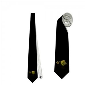 http://www.starsonstuff.com/18394-thickbox/star-wars-master-yoda-necktie.jpg