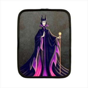 http://www.starsonstuff.com/18572-thickbox/disney-maleficent-7-netbook-laptop-case.jpg