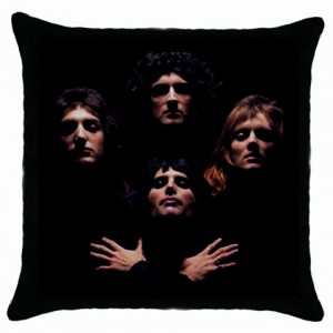 http://www.starsonstuff.com/1886-2312-thickbox/freddy-mercury-queen-cushion-cover.jpg