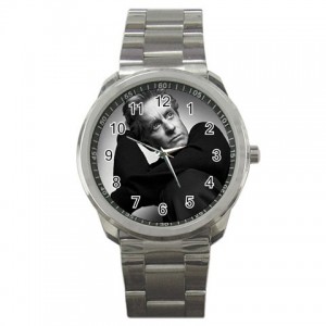 http://www.starsonstuff.com/1944-2373-thickbox/michael-douglas-sports-style-watch.jpg