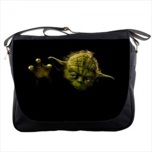 http://www.starsonstuff.com/19517-thickbox/star-wars-master-yoda-messenger-bag.jpg