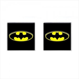 http://www.starsonstuff.com/19564-thickbox/batman-cufflinks-square.jpg