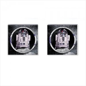 http://www.starsonstuff.com/19698-thickbox/star-wars-r2-d2-cufflinks-square.jpg