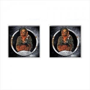 http://www.starsonstuff.com/19700-thickbox/star-wars-chewbacca-cufflinks-square.jpg