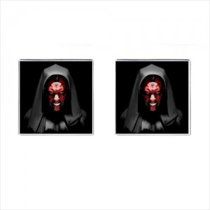 http://www.starsonstuff.com/19707-thickbox/star-wars-darth-maul-cufflinks-square.jpg