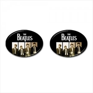 http://www.starsonstuff.com/19756-thickbox/the-beatles-cufflinks-oval.jpg