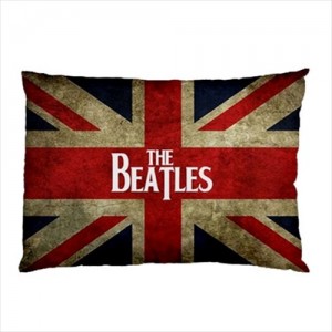 http://www.starsonstuff.com/19786-thickbox/the-beatles-pillow-case.jpg