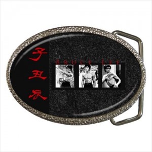 http://www.starsonstuff.com/20169-thickbox/bruce-lee-belt-buckle.jpg