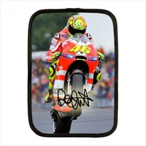 http://www.starsonstuff.com/20254-thickbox/valentino-rossi-10-netbook-laptop-case.jpg